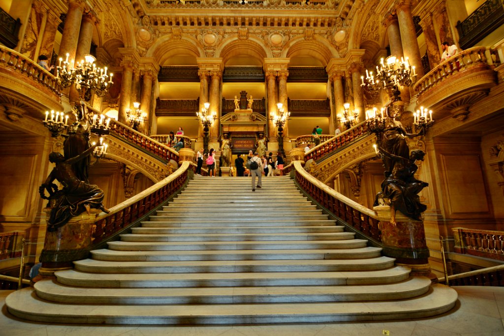 D71_1780_p.jpg - L'Opera