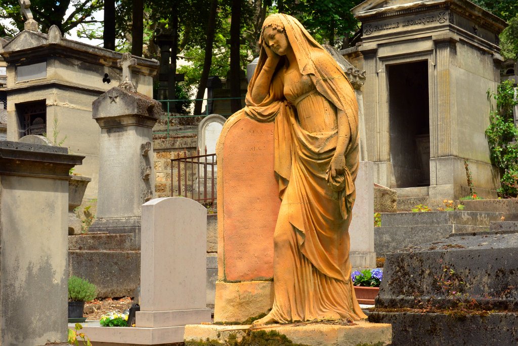 D70_4424-m.jpg - Père Lachaise