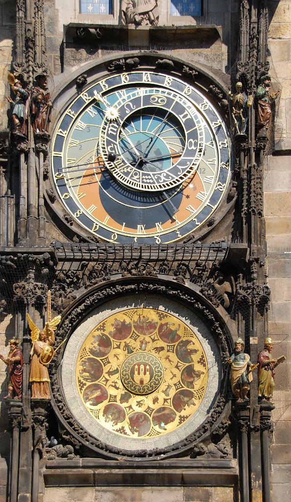 1390-DSC_4588_ShiftN.jpg - [de]Rathausuhr[en]town hall clock